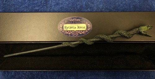 Slytherin mascot wand - slytherin,