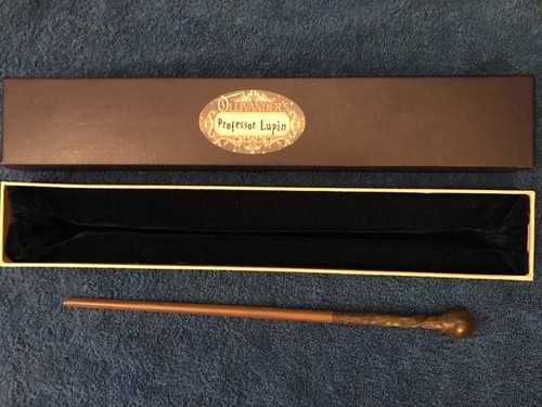 Professor remus lupin wand - remus,